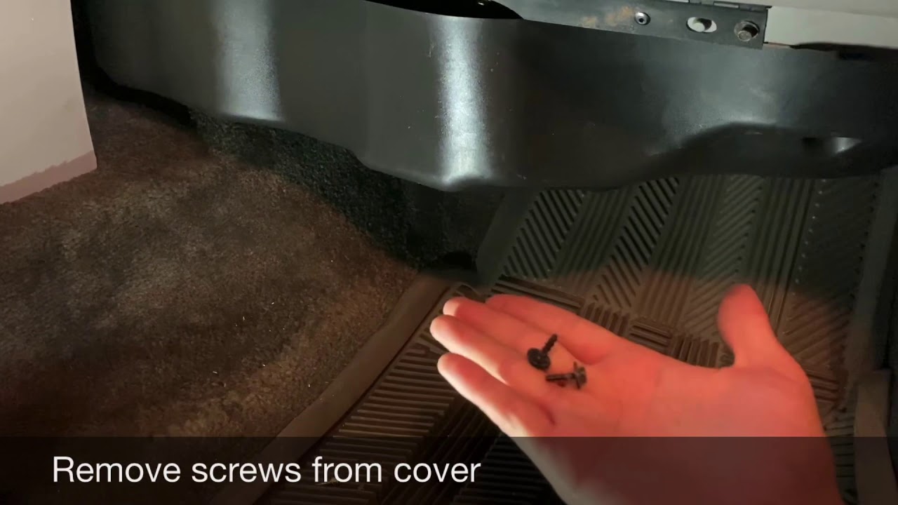 How to change Chevy Tahoe 01-04 in cabin filter