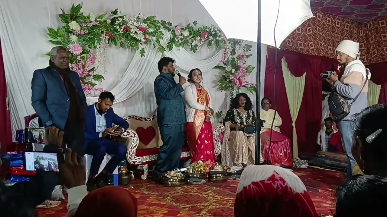 Aam Ho Malik Jor Tuwar Hopon//Guddy Hembrom bapla video// Guddy weds Elias//Christian wedding video/