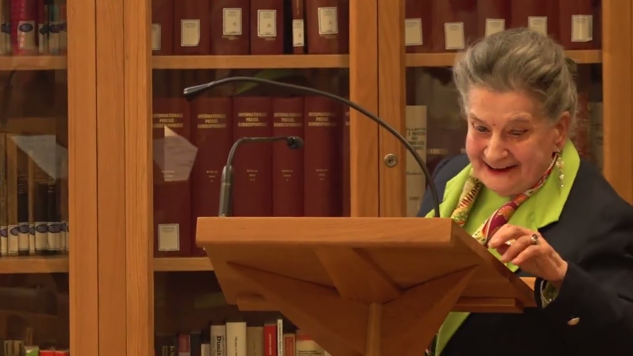 Marcella Crudeli | PORTE CHIUSE
