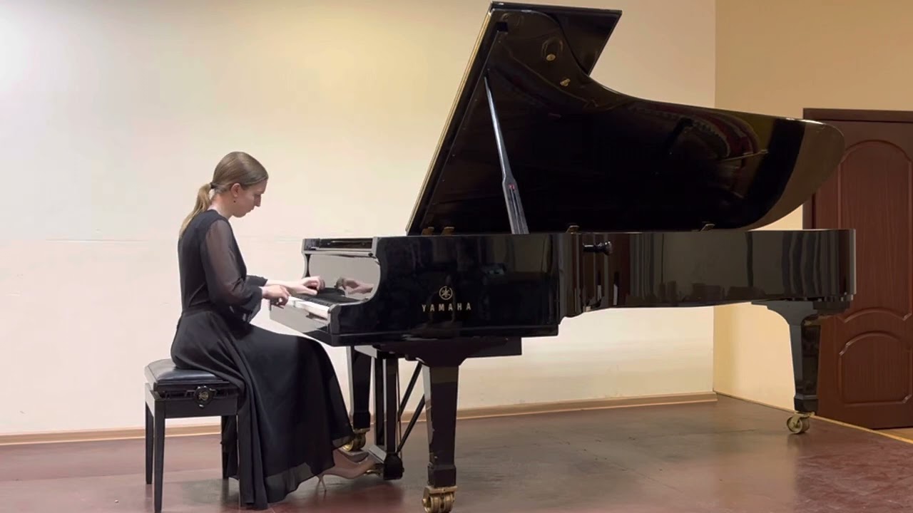 Bach - Prelude and fugue Cis-dur, II b. WTC