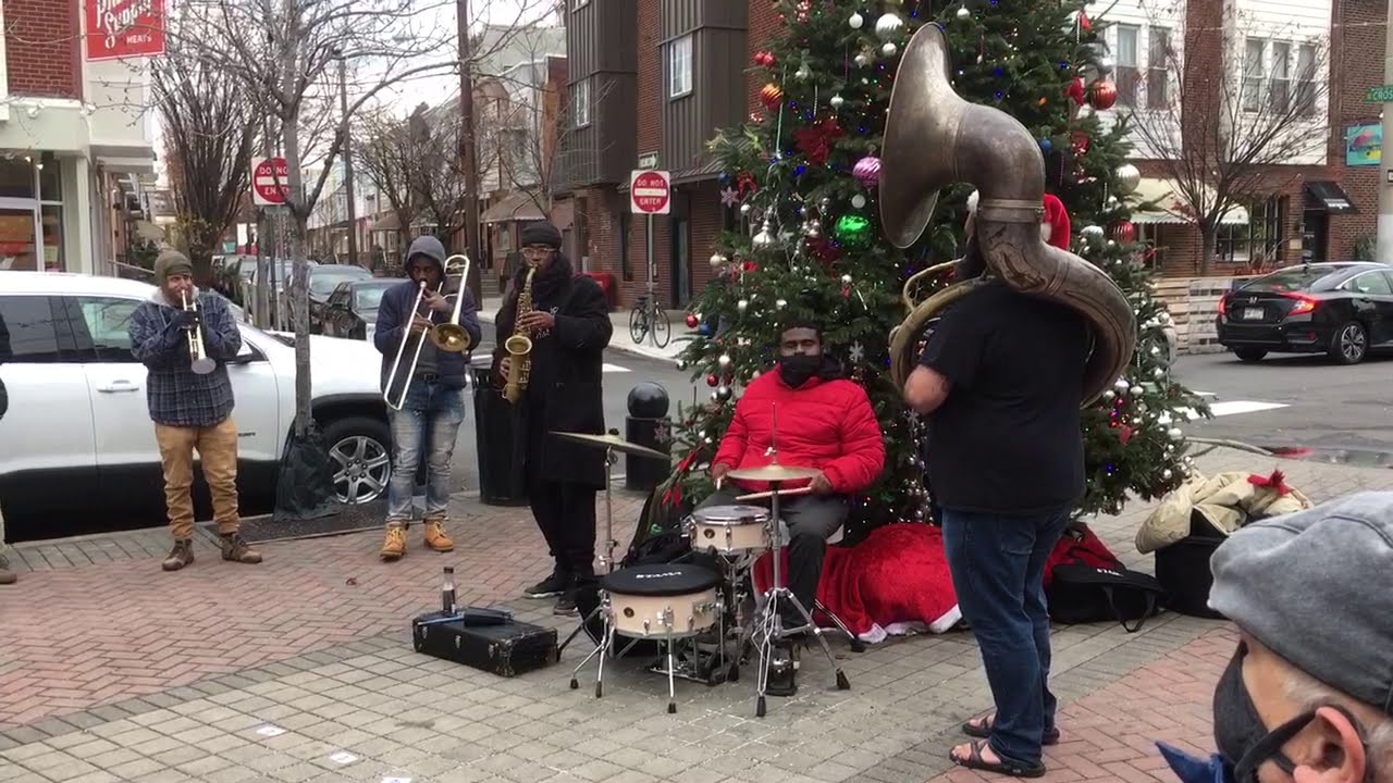 Snacktime Brass Band - LIVE [mini-clip #1] 