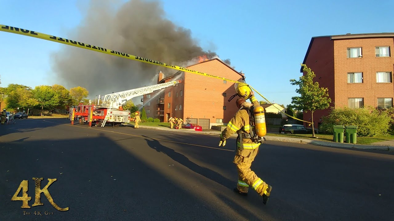 Montreal: Heavy fire burns through roof of Pierrefonds apartment building 9-24-2017