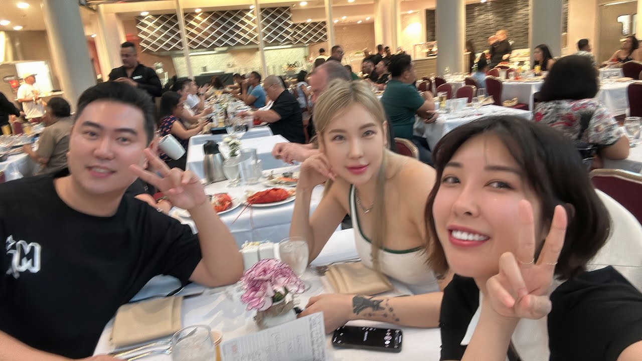 Cafe Sierra @ the Hilton hotel in Universal studios area! Buffet🤩 @AsianHappyHour @Joinwhazel