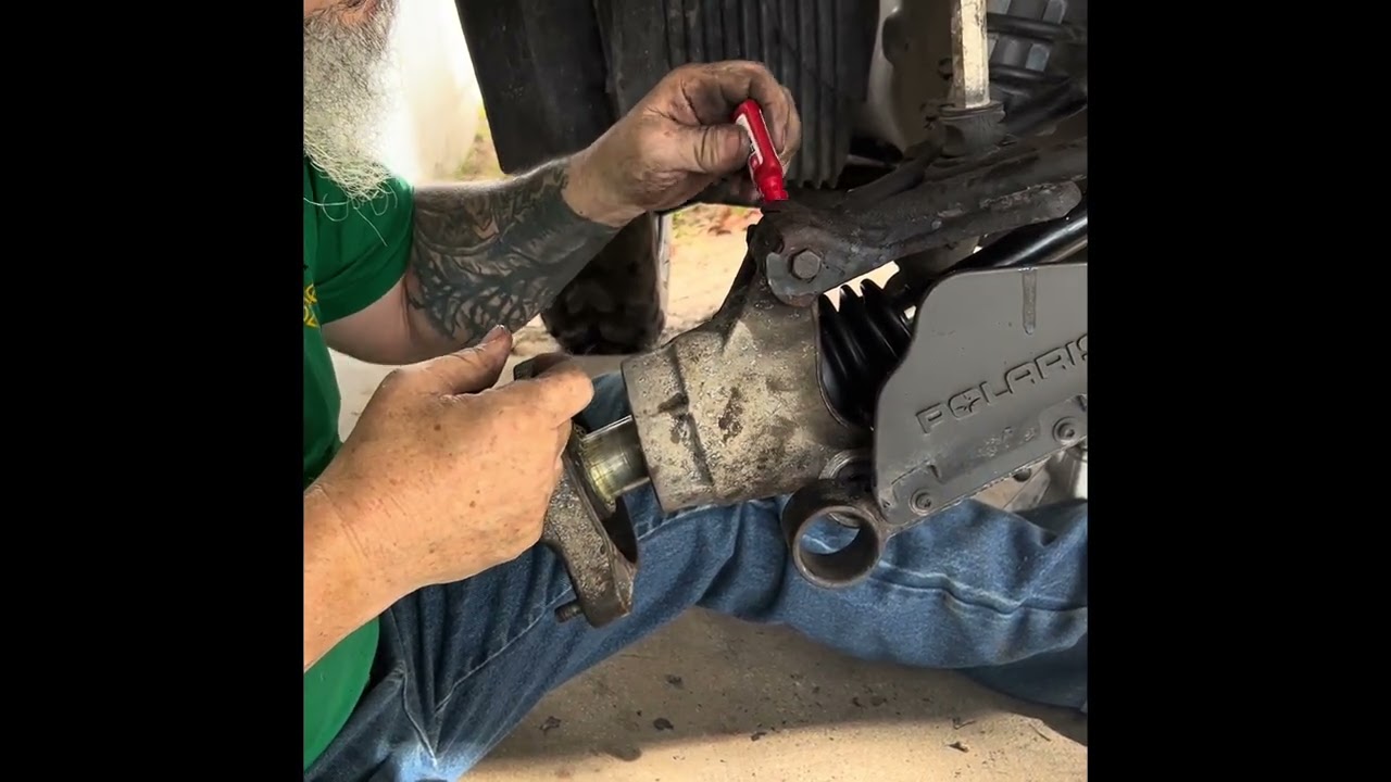 2004 Polaris Sportsman 500 HO 4x4 CVT axle Replacement pt.2