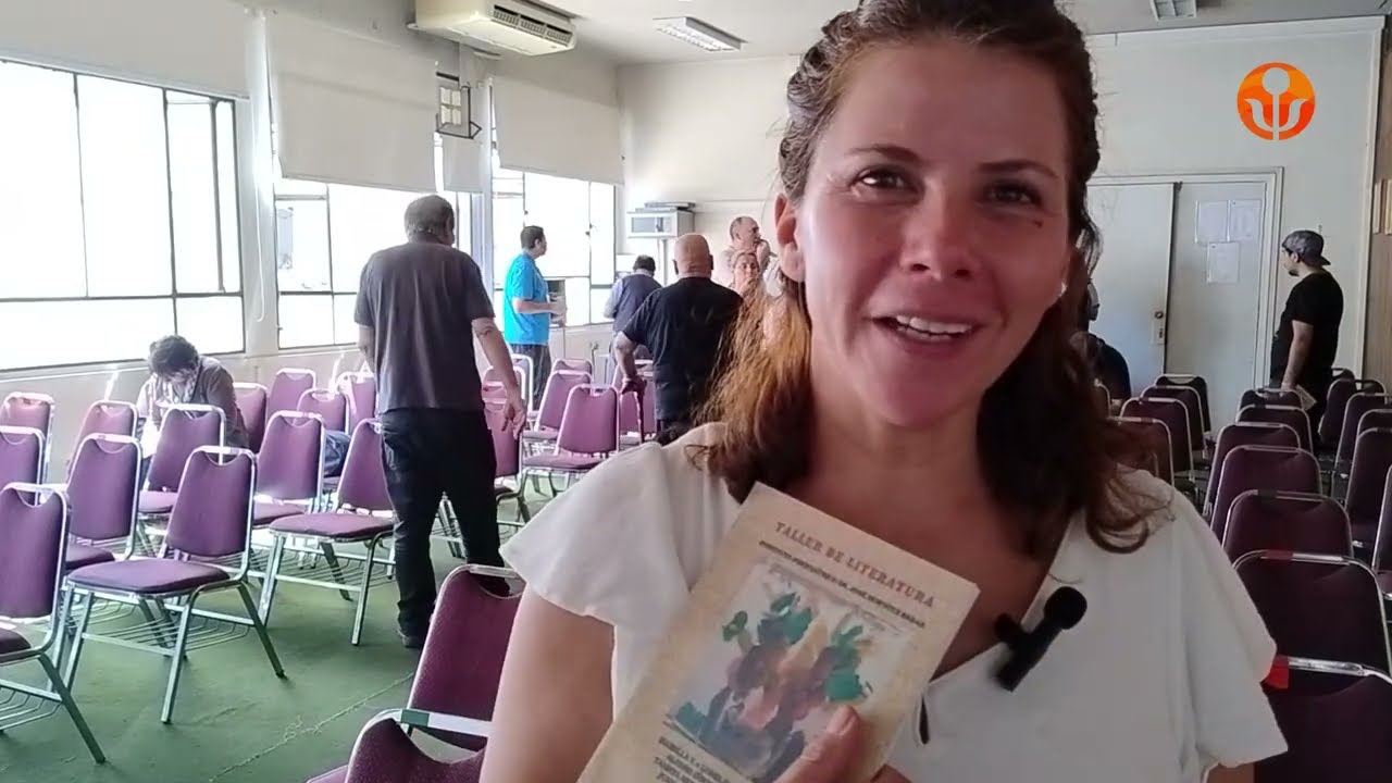Personas usuarias y personal del Horwitz publican libro de relatos y poemas