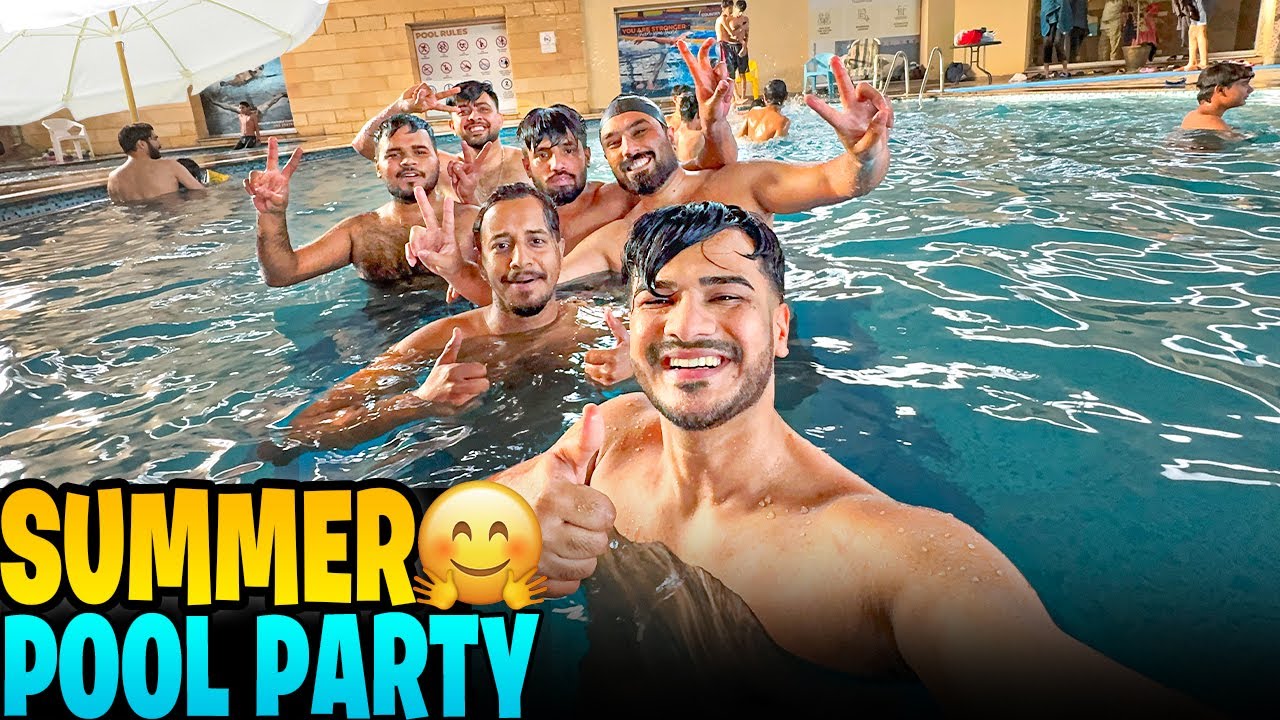 Boys Pool Party Scene On 🥳|| Choor Pakra Gya😭