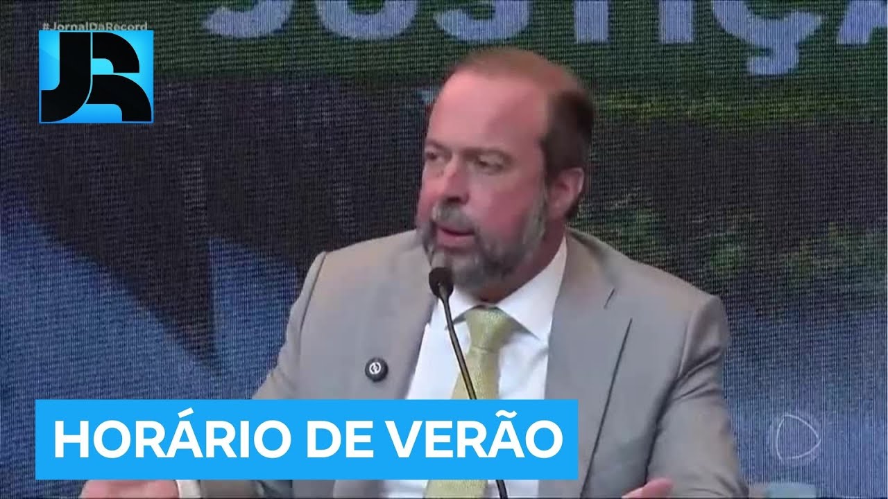 Governo federal anuncia que o Brasil não vai adotar o horário de verão neste ano