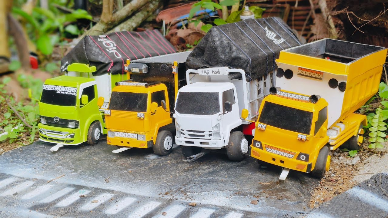 Wadidaw!! Ayo ikut saya bermain mobil mobilan truk oleng lagi, truk pasir, truk tronton, truk oleng