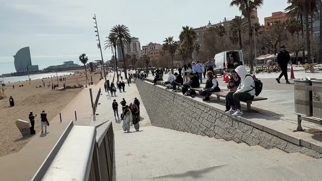 AFTERNOON AT THE BEACH BARCELONA