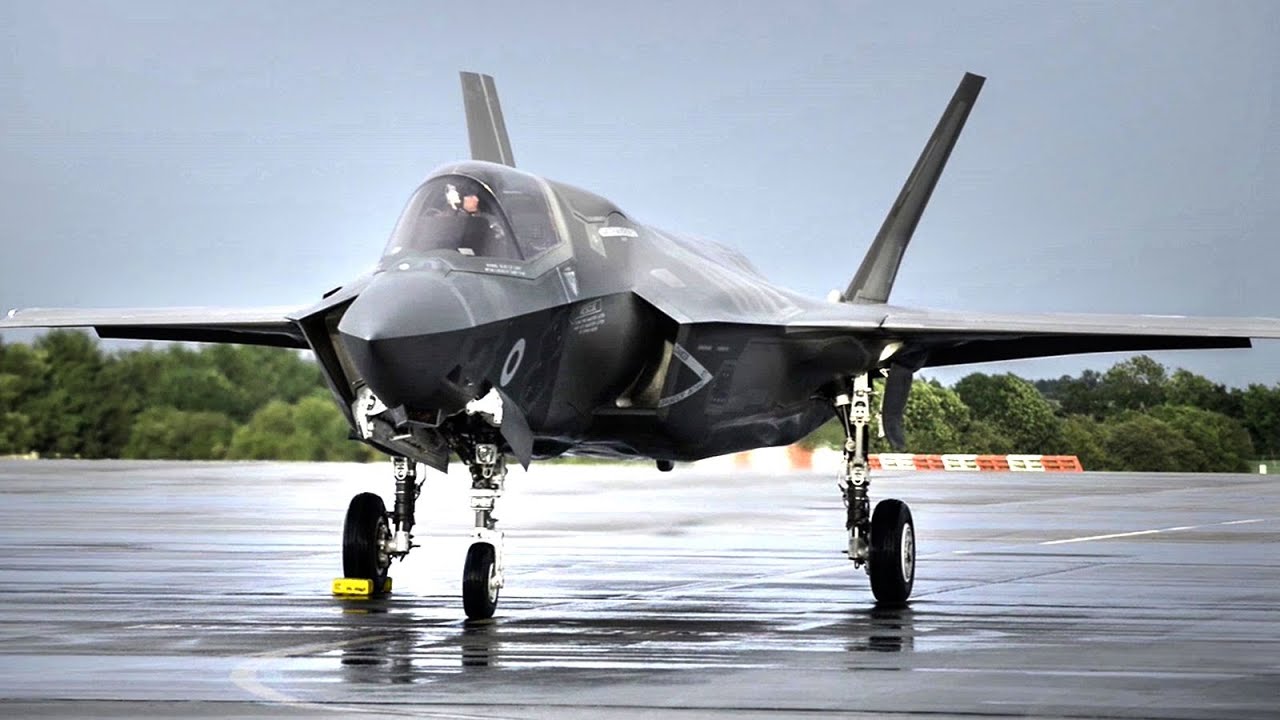 F-35B Lands For The First Time In United Kingdom