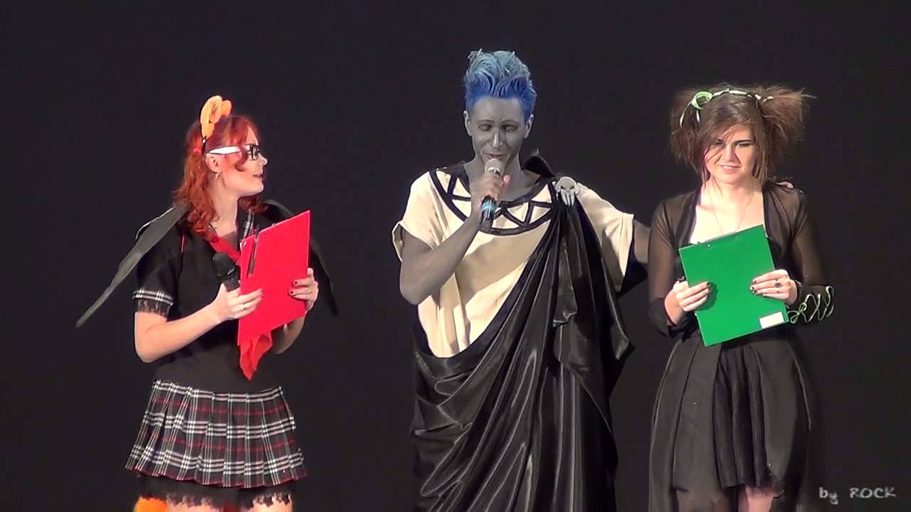 ВЕДУЩИЕ [1 ДЕНЬ AkiCon 2015 (31.10.2015)]
