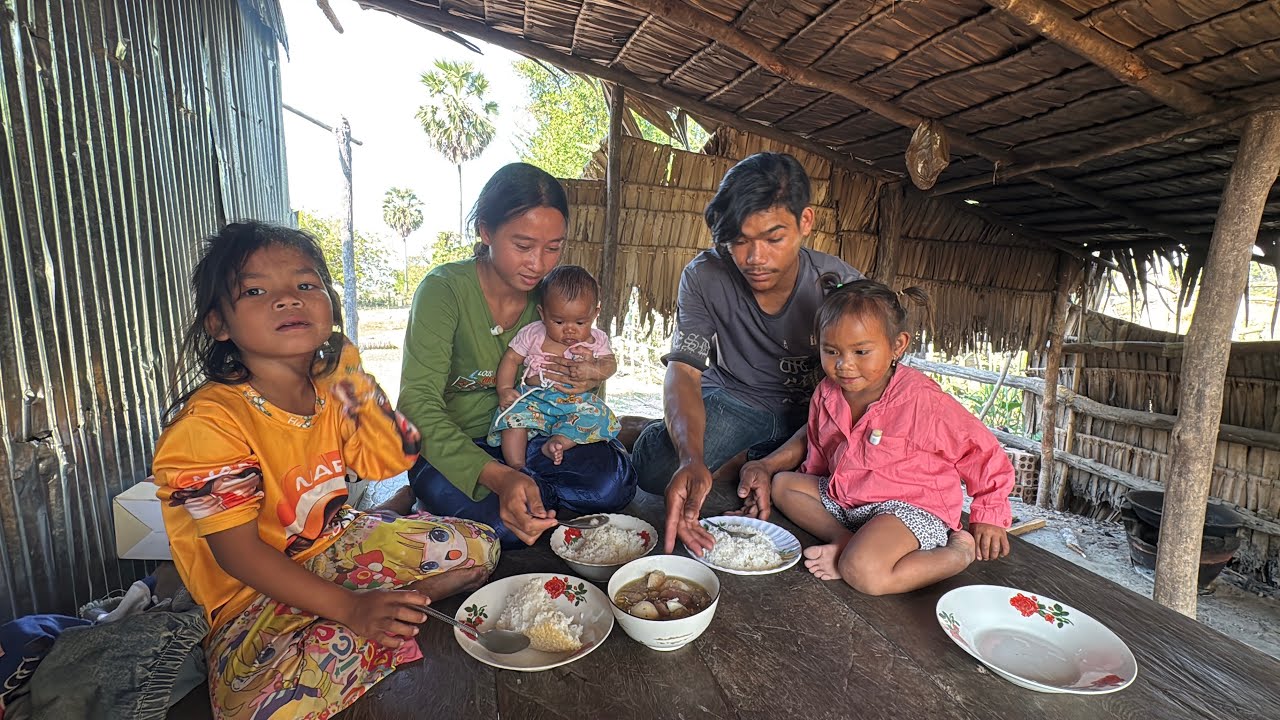 ថ្ងៃនេះមកធ្វើម្ហូបឱ្យប្អូនស្រីគឹមហុងហូបឲ្យឆ្ងាញ់ម្ដង