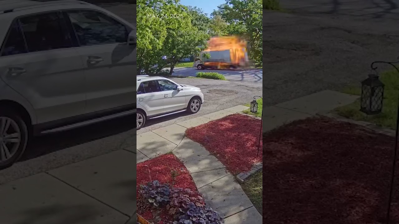 Truck explosion damages multiple homes in Chicago suburb