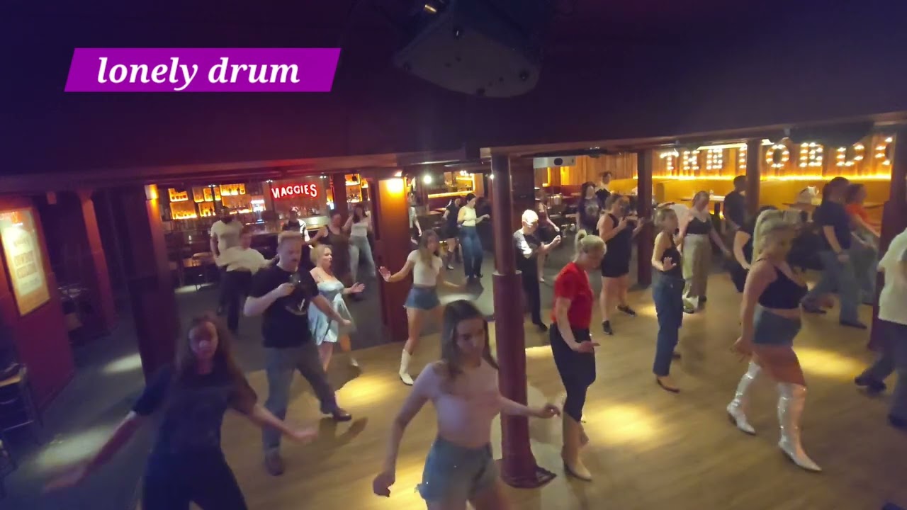 Lonely drum (line dance demo)