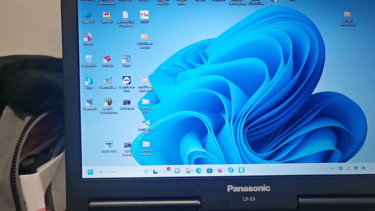 xprog3 launch /thinktool +PC Adapter vs edc17cp20 VW bench