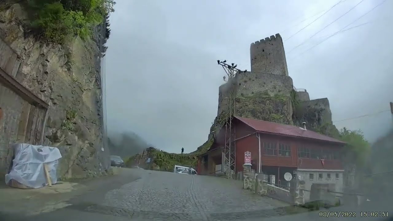 Rize : Yaylaköy ( Elevit ) - Çamlıhemşin Yolu  Bölüm : 2