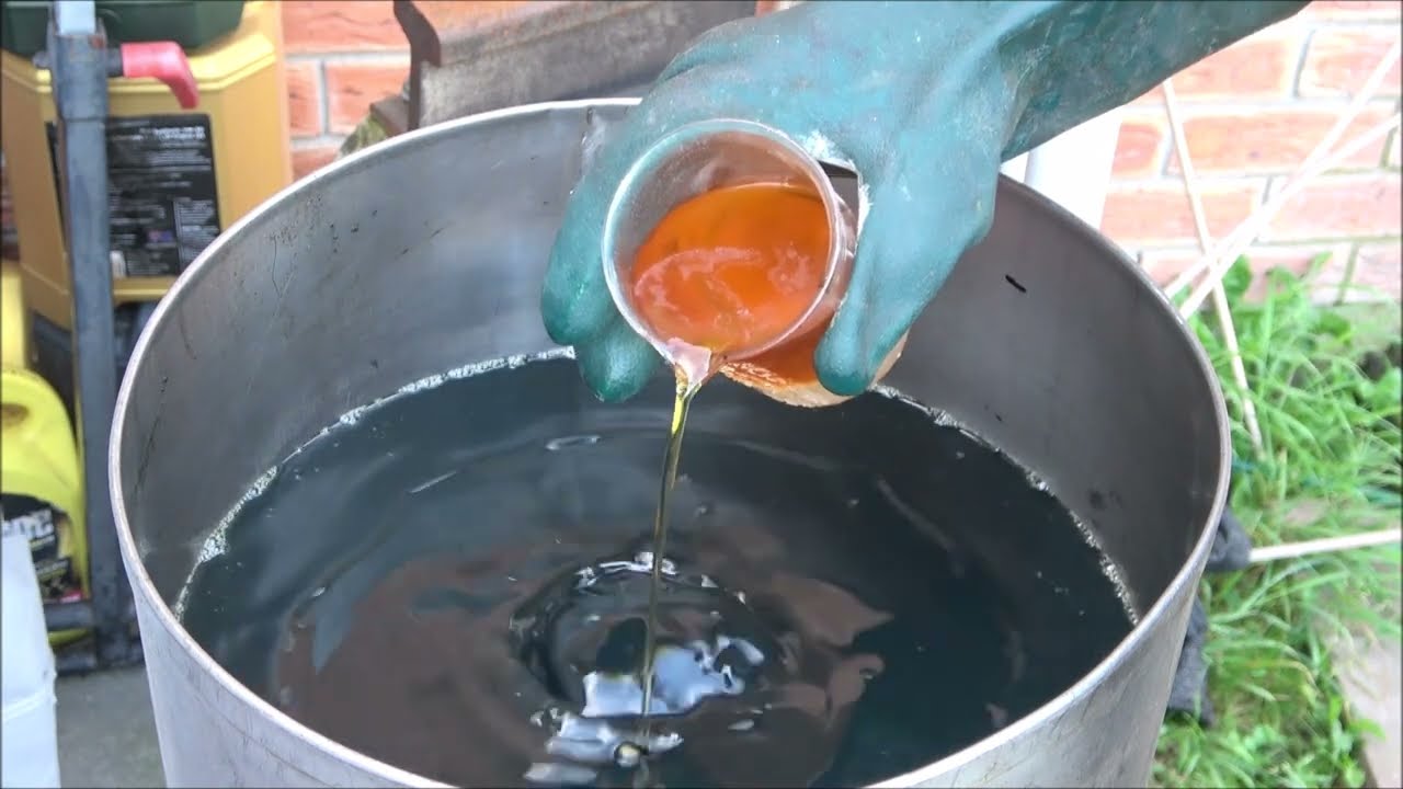 Waste oil distillate fuel - ethoxide cleaning, odor removing.