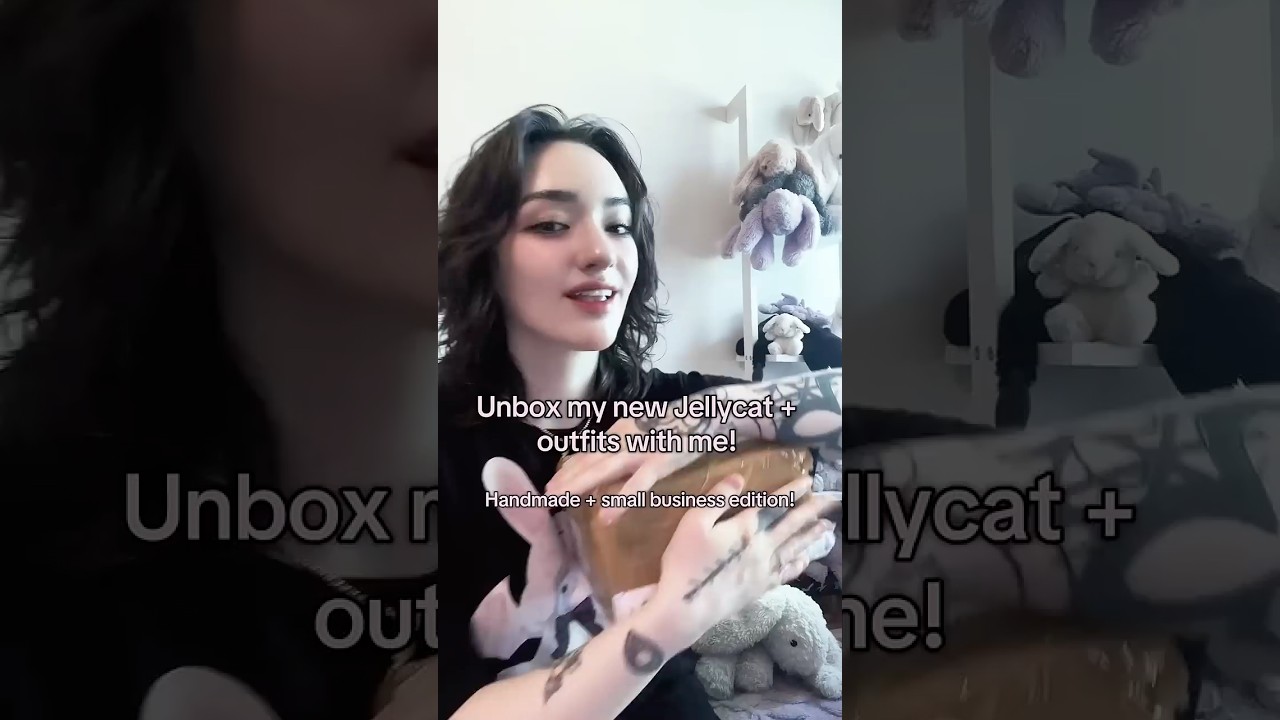 New Jellycat Leola unboxing + handmade clothes! #jellycatunboxing #jellycatcollection #jellycat