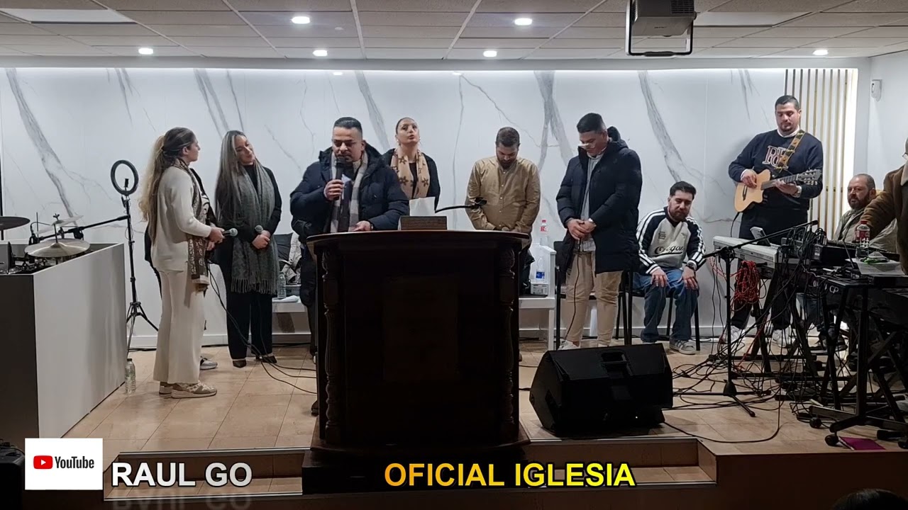 PASTOR RAMON Y CORO DE MIERES VISITA A EL ENTREGO PASTOR MARIO