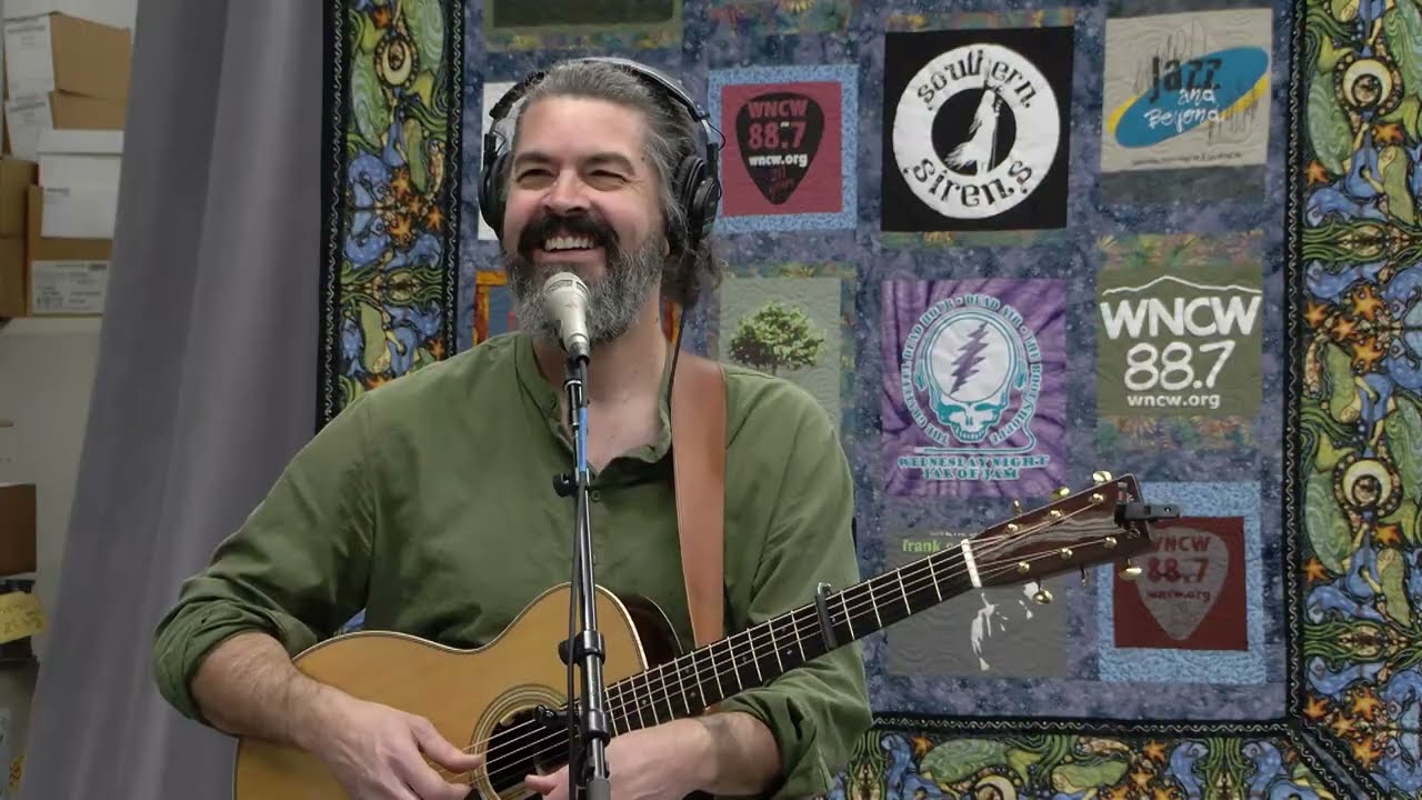 Chris Rosser - He Hears Singing
