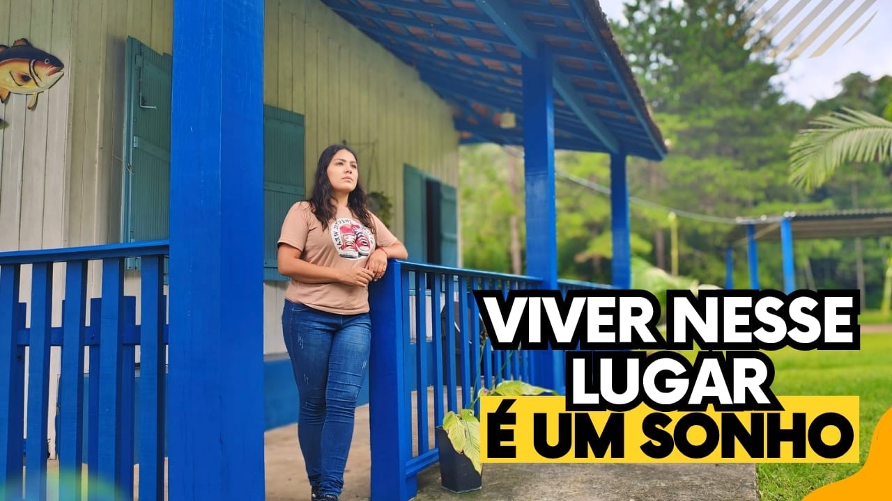 Apenas UMA FAMÍLIA vive nessa VILA ISOLADA no meio da MATA