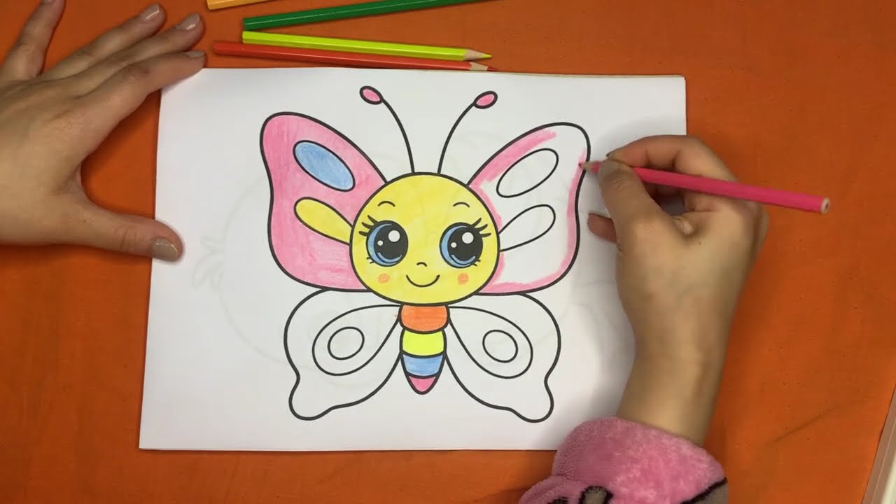 Hi friends ! 😍 Let’s colour this pretty butterfly together 🦋