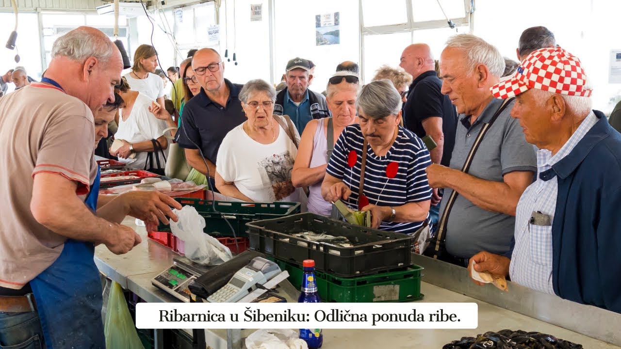 Odlično na RIBARNICI U ŠIBENIKU. Gužva oko SRDELE.