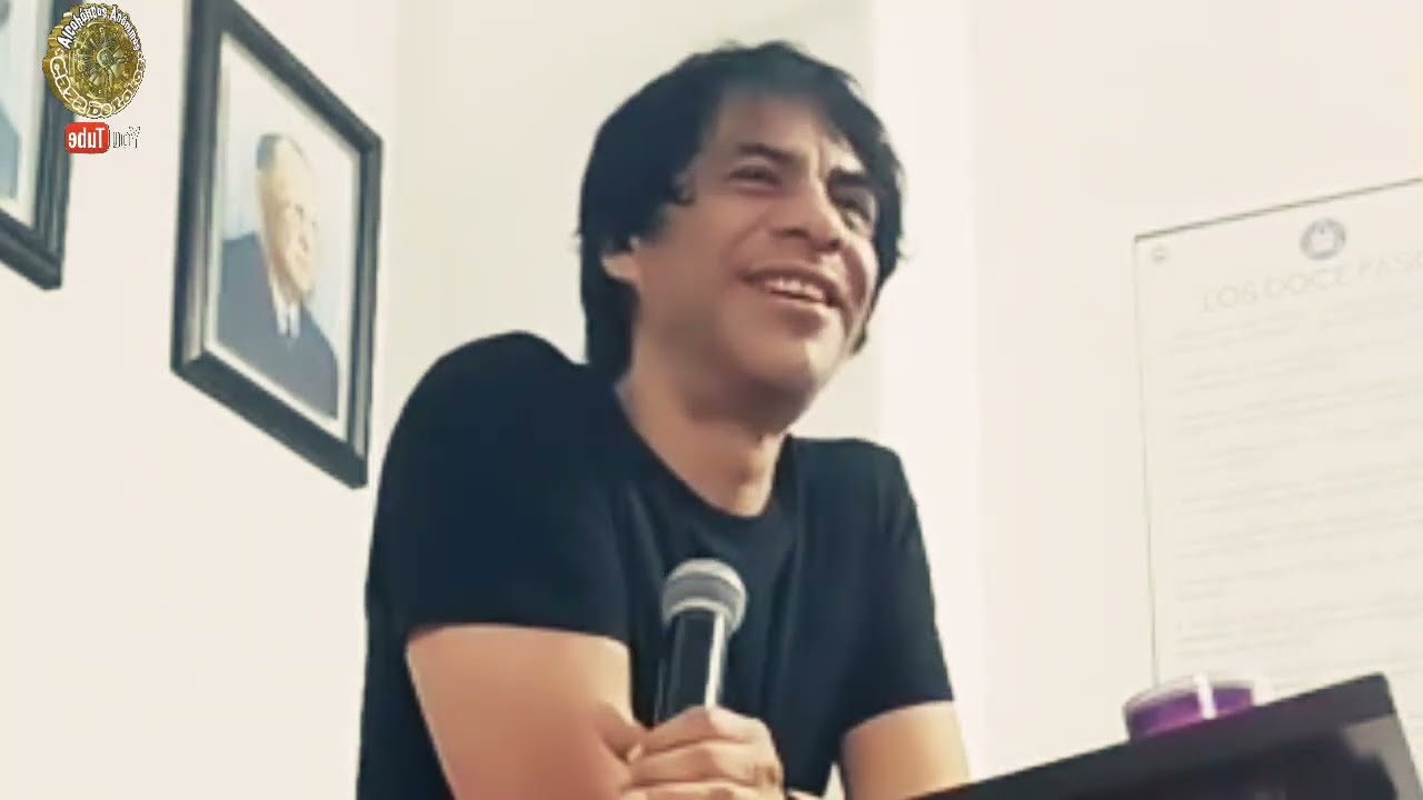 "En el deseo está el dolor" Comparte el Padrino Anuar Villalon.