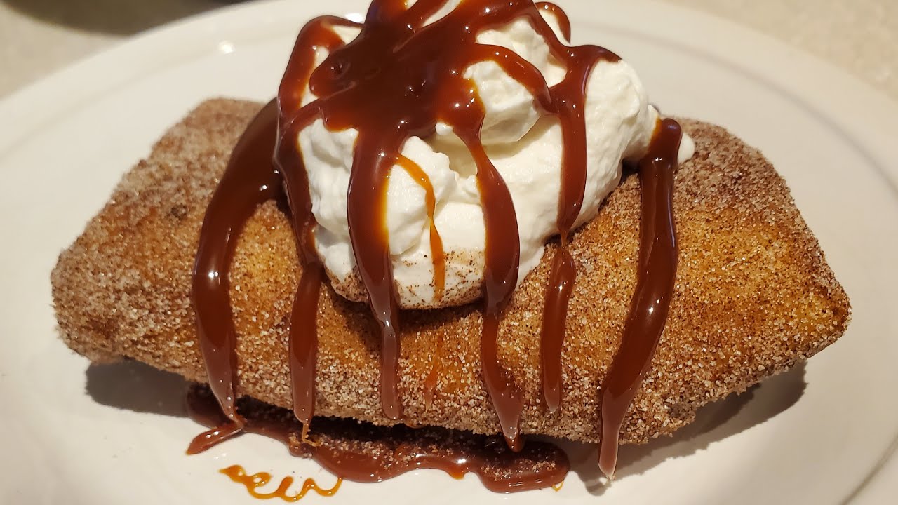 How to make Mexican Fried Apple Pies | Easy Restaurant Style Dessert