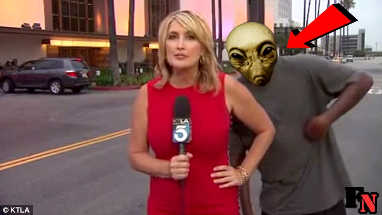 Alien accidentally interrupts during a live news broadcast|Fake news episode 2
