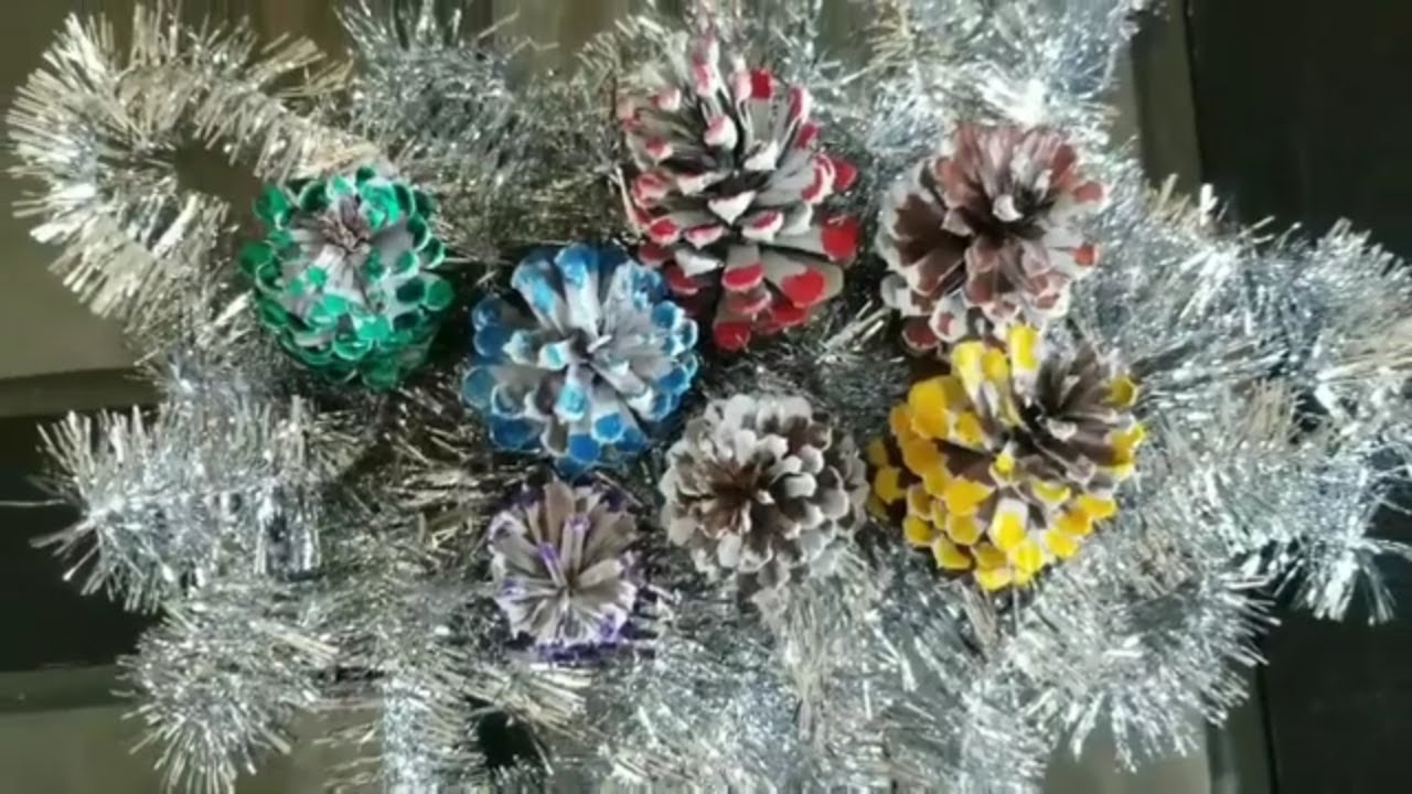 2 Ideas Con Pi&ntilde;as De Pino Para Decorar En Navidad | Decoraciones Navide&ntilde;as | Manualidades Navide&ntilde;as