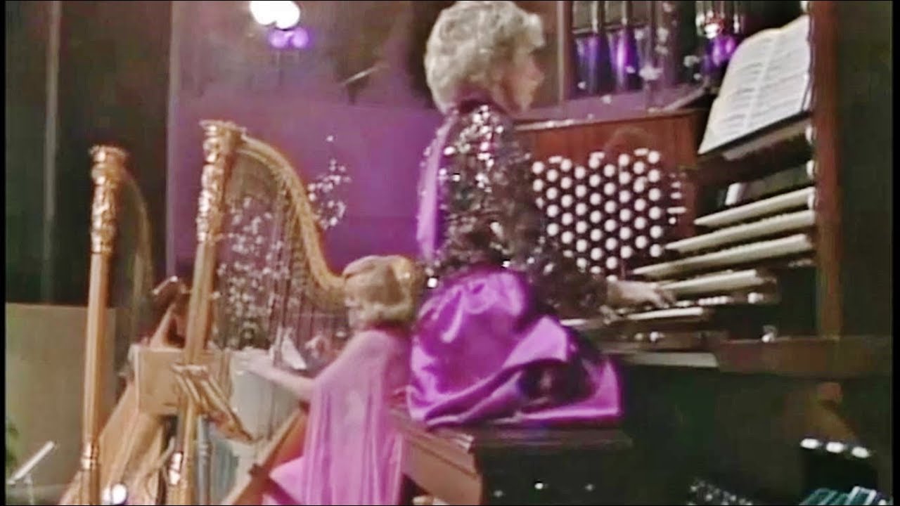 Pachelbel, Canon in D for Organ & Harps - Diane Bish