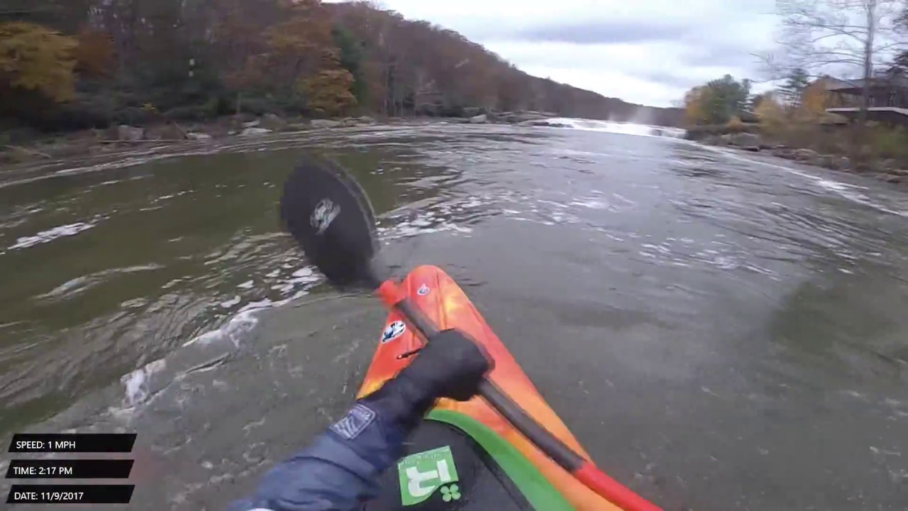 Kayaking the Lower Yough at 5 feet in a Party Braaap - 9NOV2017