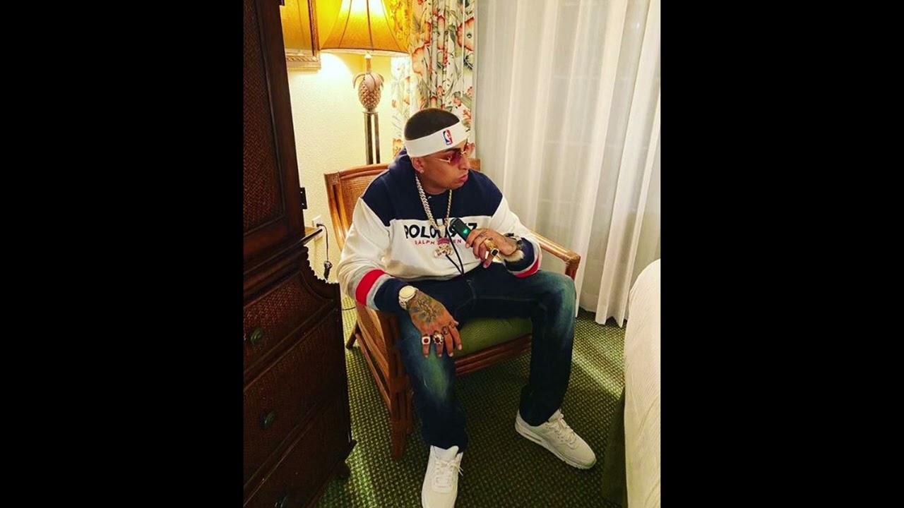 &Ntilde;engo flow x Gotay el autentiko Type Beat 