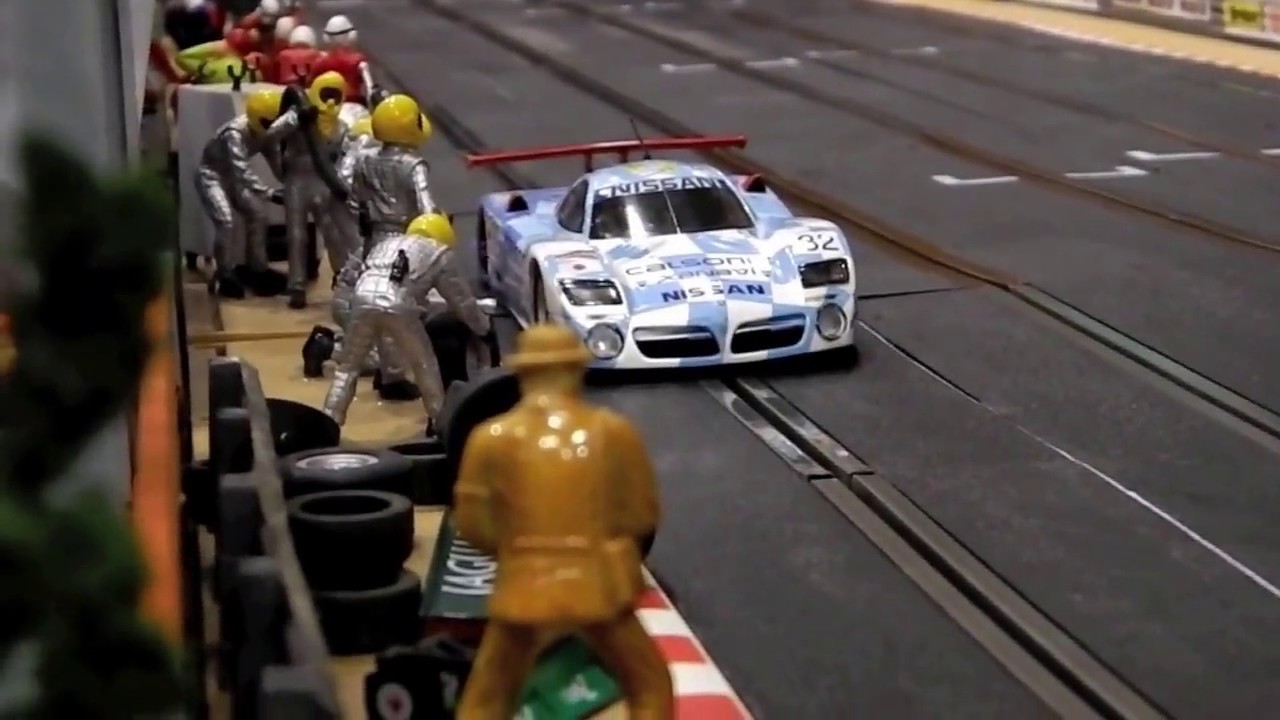 EpicRacing.Co.Uk 14 Car Scalextric Hire, the most realistic small scale racing system