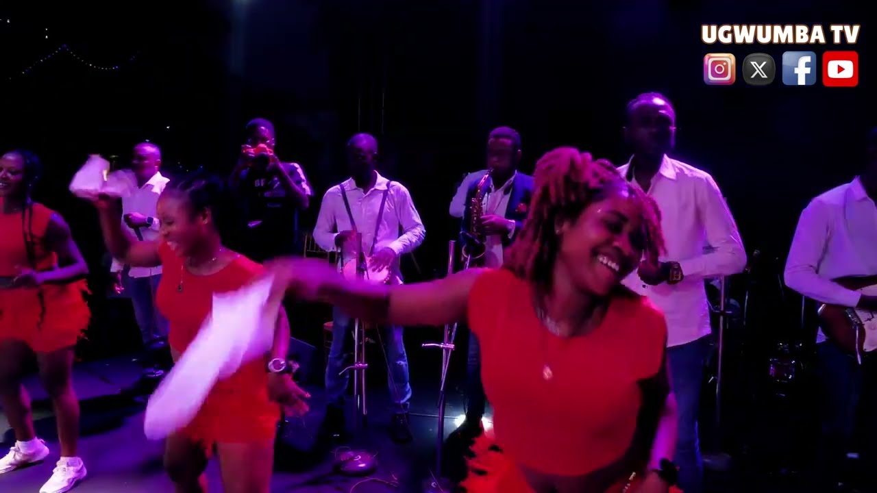 UMU OBILIGBO LIVE PERFORMANCE, PART 1 AT (MAMA SEAHORSE) #umuobiligbotypebeat #duet #dance #africa