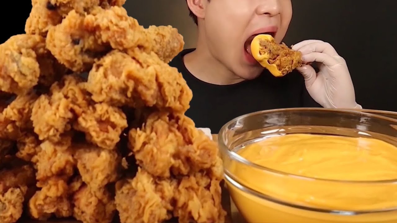 ASMR MUKBANG Crispy Fried Chicken & Delicious Cheese Sauce