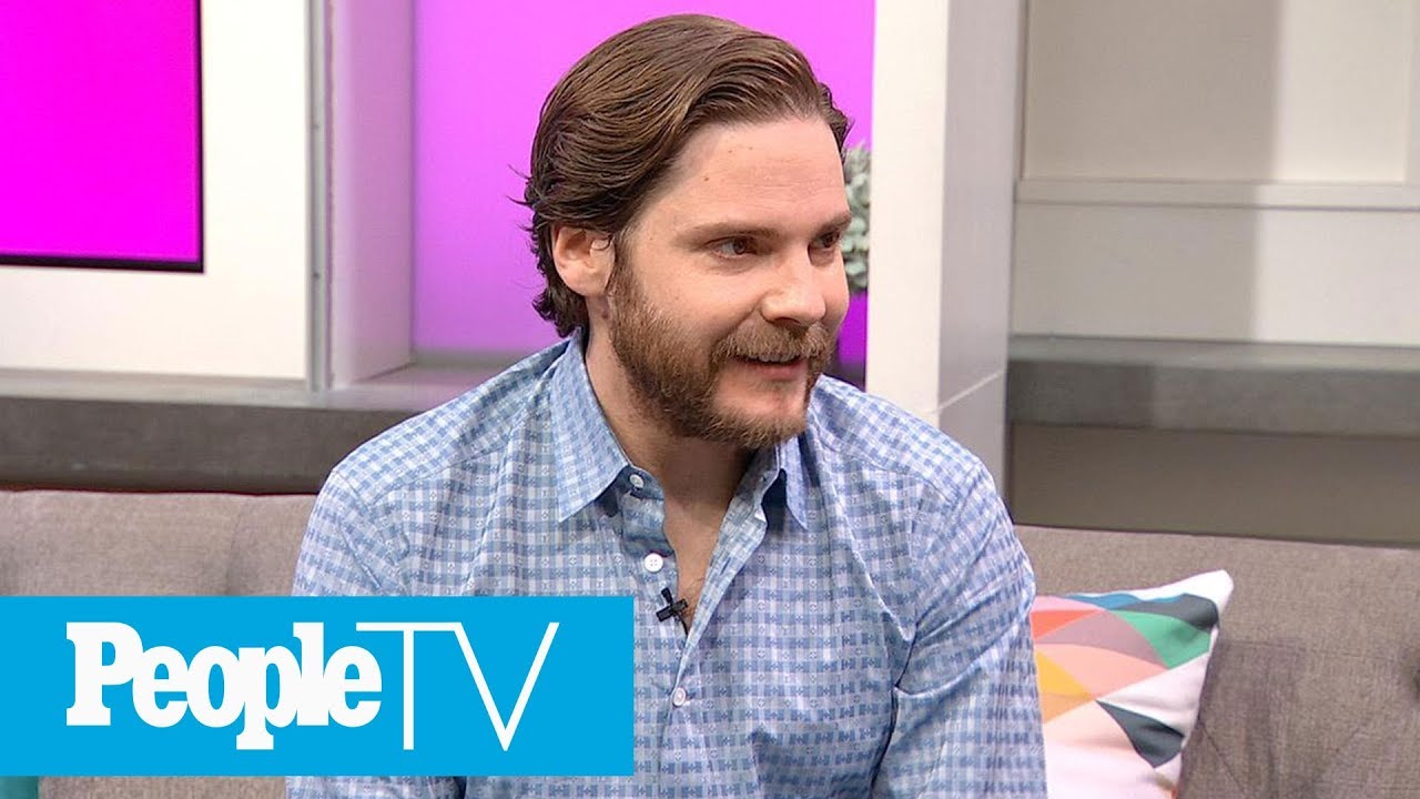 'The Alienist' Star Daniel Brühl Says Luke Evans Always Finds A Reason 'To Start Singing' | PeopleTV