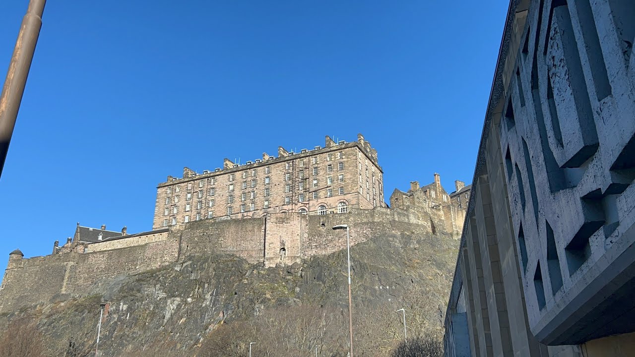 2nd day in Scotland, and we went to Edinburgh [197]