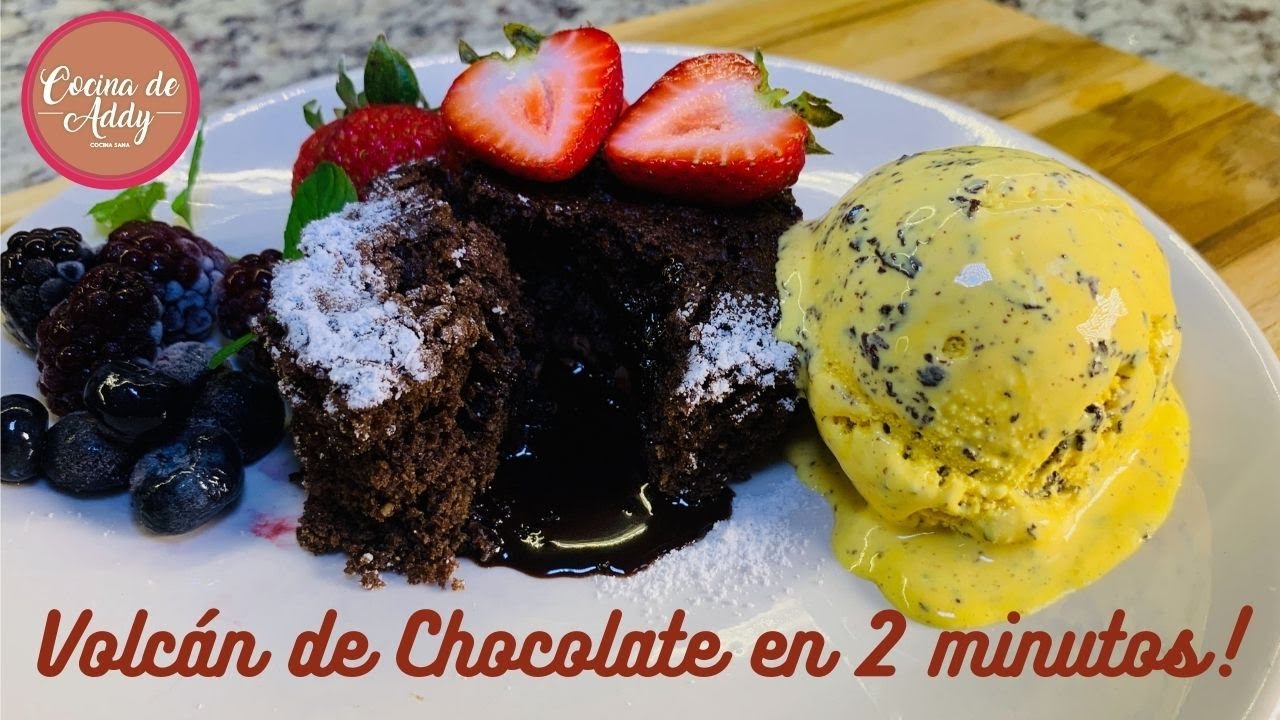 Cuando quiero POSTRE DE CHOCOLATE fácil y ligero, en 2 MINUTOS hago esto sin huevo |Cocina de Addy