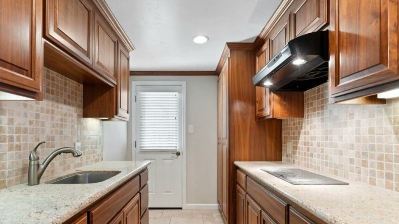 8501 King Road,