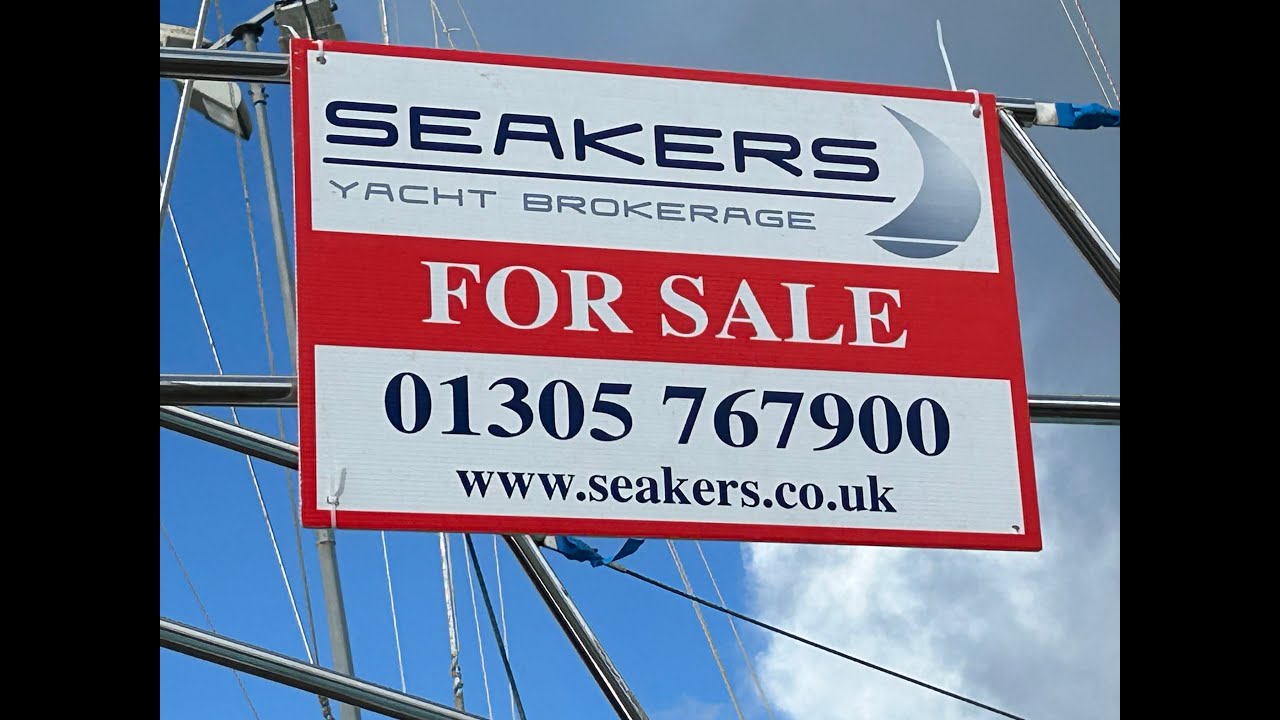 WULFWYNN - 2012 Aquador 25 CE for Sale, SEAKERS of Weymouth