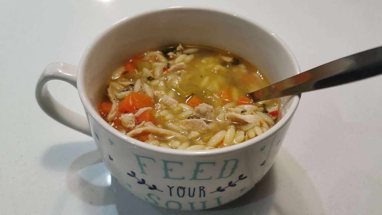Slimming World - Chicken & Orzo Soup (syn free)