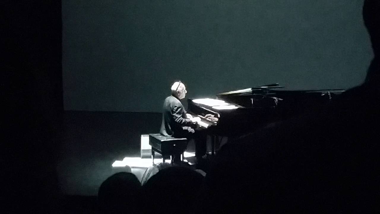 Wonderland Soundtrack (Debbie) - Michael Nyman (Live)