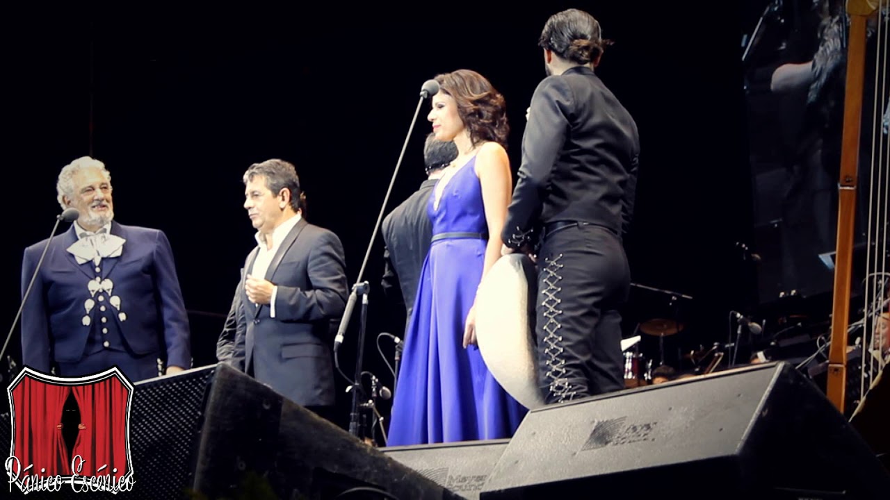 Plácido Domingo y Arturo Chacón  - Sonora Querida