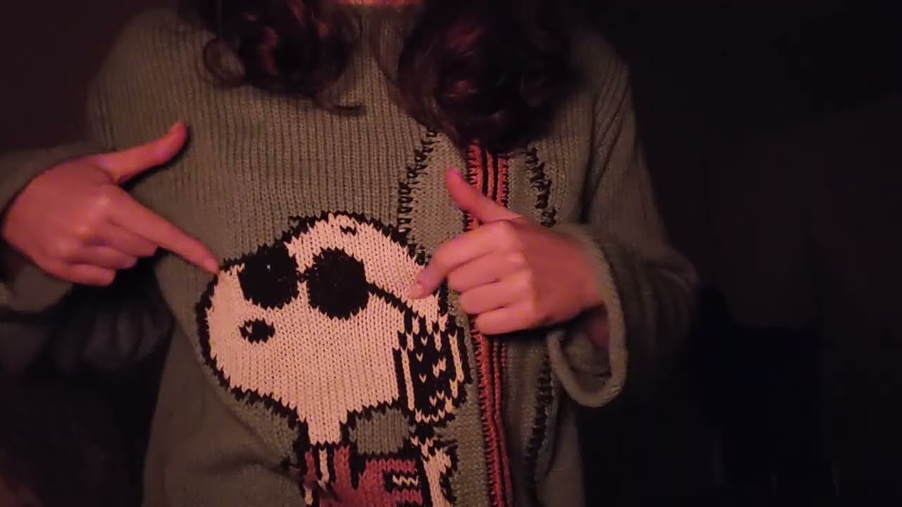 Snoopy jumper ASMR - fabric sounds and nail tapping