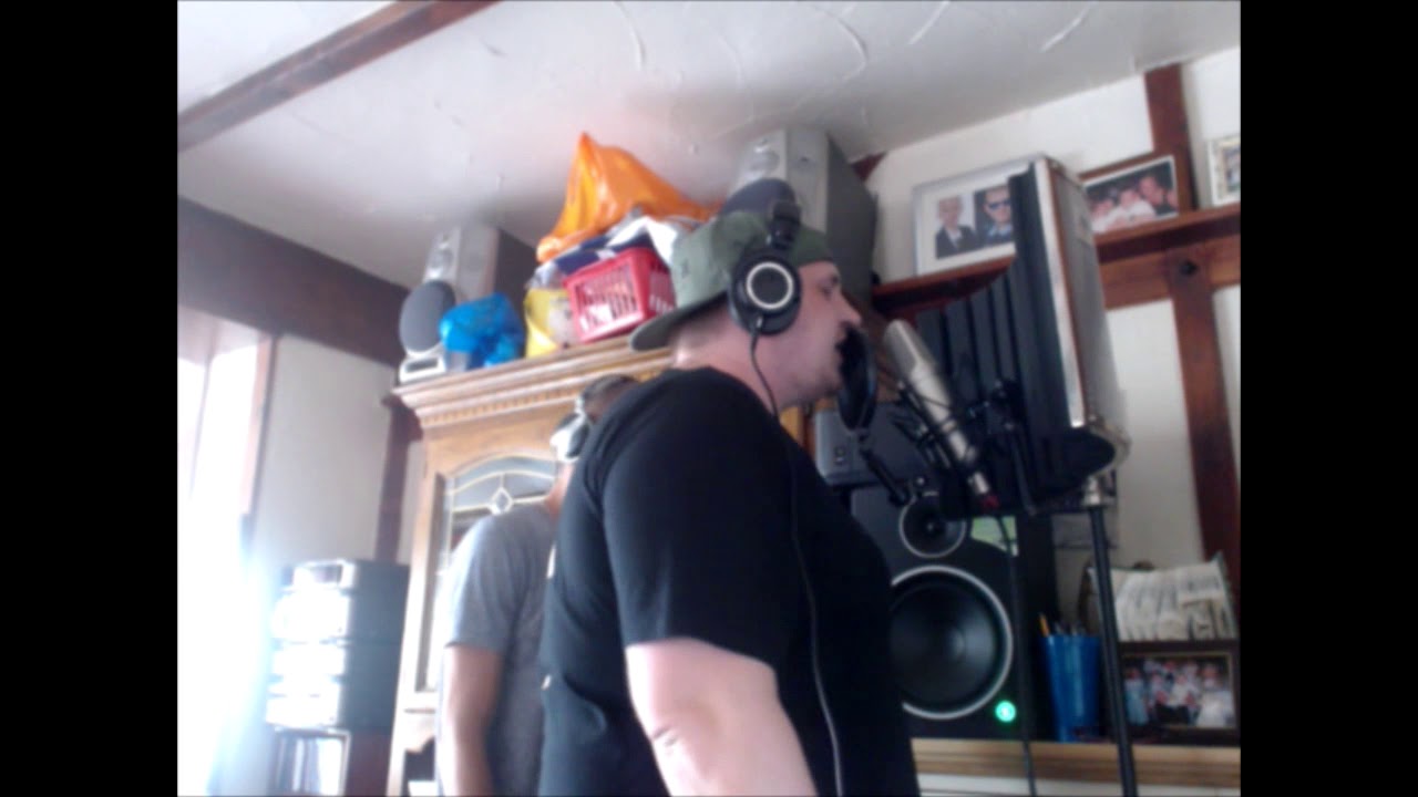 one take D & B mix Ft Dj Warden  with Stafford MC b2b MC Starscream