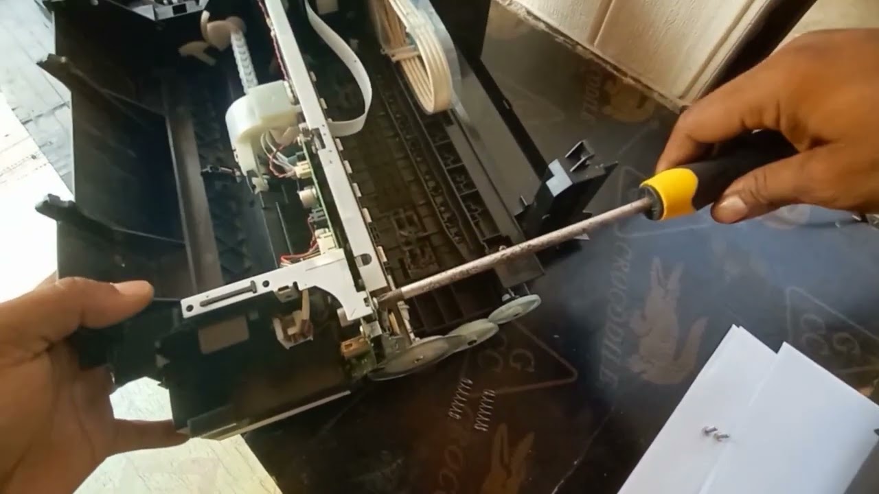 Epson L3110 | Turning On But Printhead Not Moving and Not Responding | Logic Board Problem