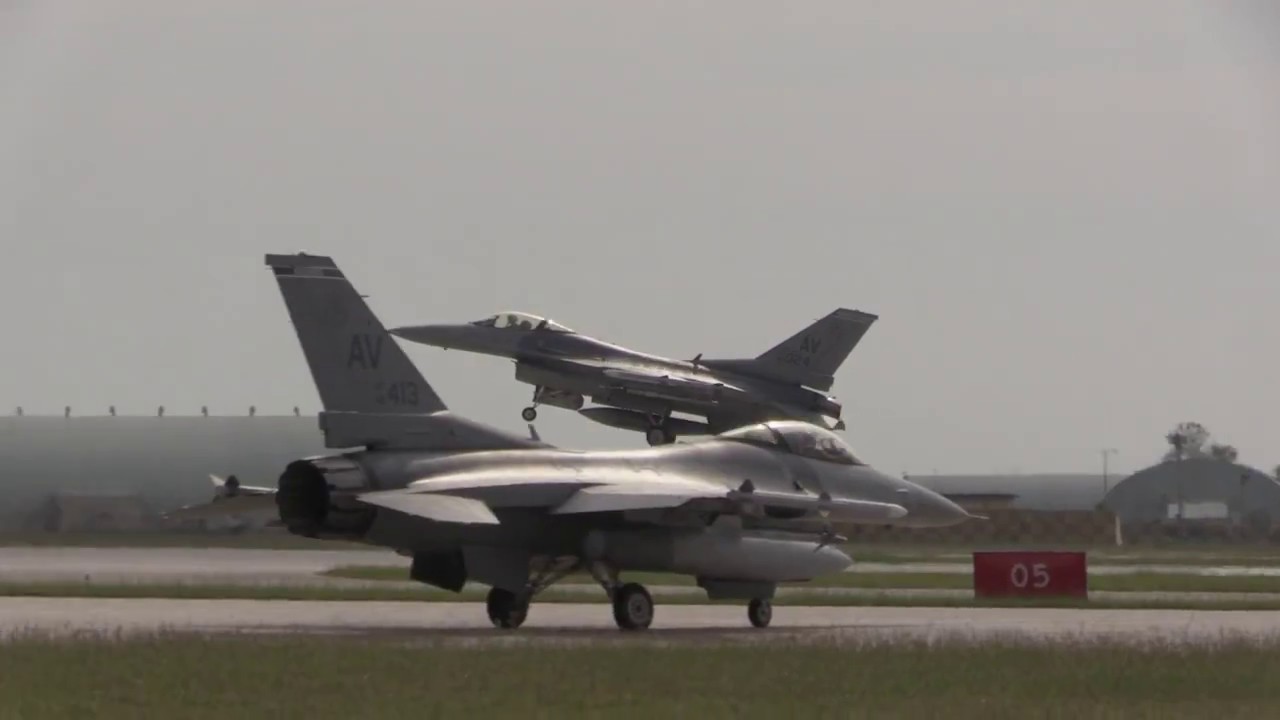 F-16's TAKE OFF..  U.S. AIRFORCE AVIANO AIR BASE - ITALY