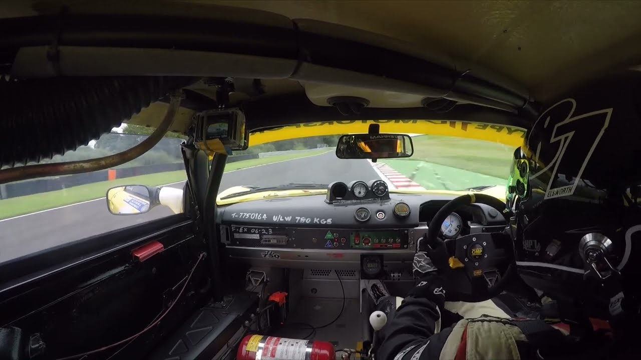 VX220, Oulton Park Race Meeting 29.08.22 - CSCC New Millennium Series